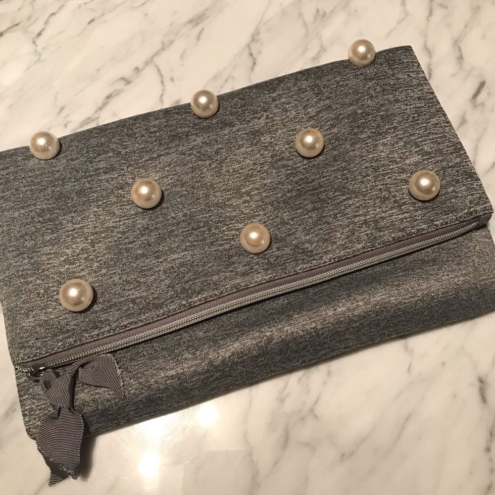 Gray Pearl Clutch